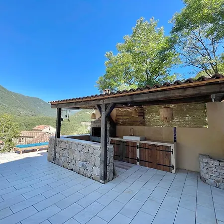 Casa de Férias Casa Arena Authentique Maison De Village Avec Piscine Au Coeur De L'alta Rocca - *