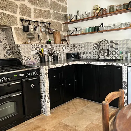 Casa Arena Authentique Maison De Village Avec Piscine Au Coeur De L'alta Rocca - Casa de Férias *