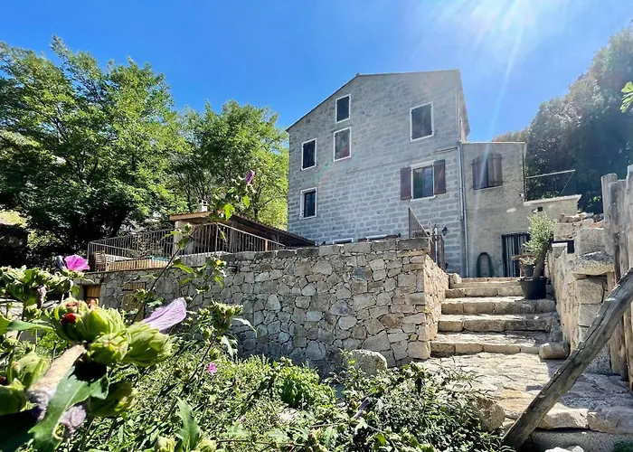 בית נופש Casa Arena Authentique Maison De Village Avec Piscine Au Coeur De L'alta Rocca -