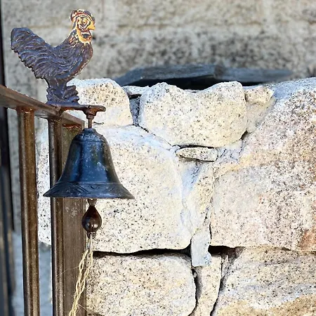 Casa Arena Authentique Maison De Village Avec Piscine Au Coeur De L'alta Rocca - בית נופש *