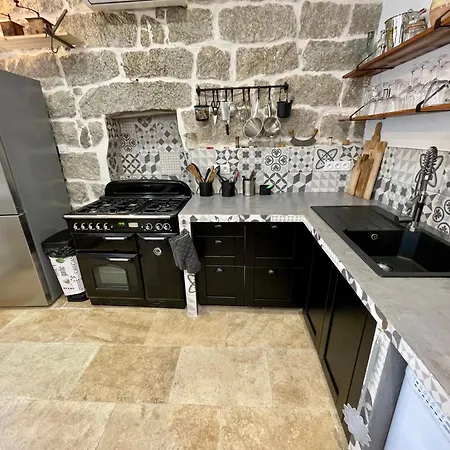 Casa Arena Authentique Maison De Village Avec Piscine Au Coeur De L'alta Rocca - בית נופש