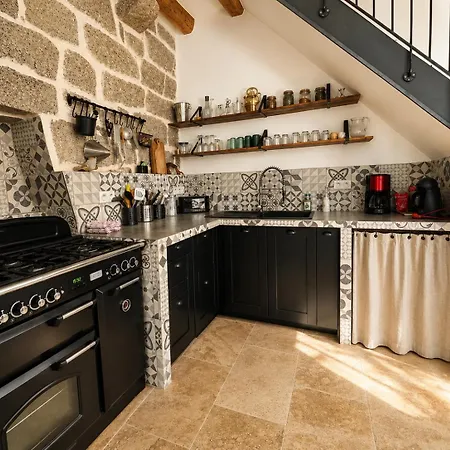 Casa Arena Authentique Maison De Village Avec Piscine Au Coeur De L'alta Rocca - Casa vacanze