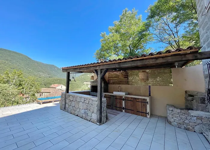 Prázdninový dům Casa Arena Authentique Maison De Village Avec Piscine Au Coeur De L'alta Rocca - *