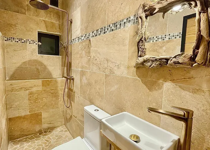 Casa Arena Authentique Maison De Village Avec Piscine Au Coeur De L'alta Rocca - Prázdninový dům